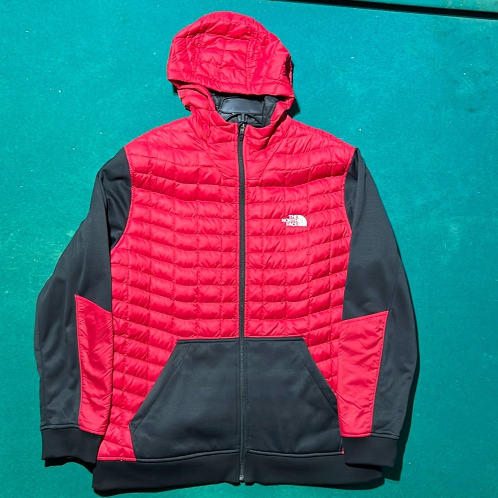 Men’s North Face lightweight Jacket